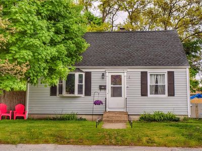 101 Allen Ave, Cranston, RI, 02910