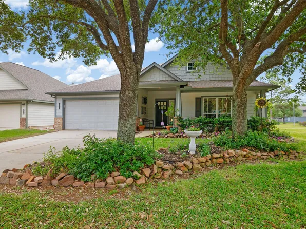 19306 Young Oak St, Spring, TX 77379