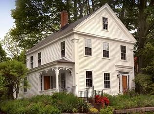 179 Main St, Amesbury, MA 01913