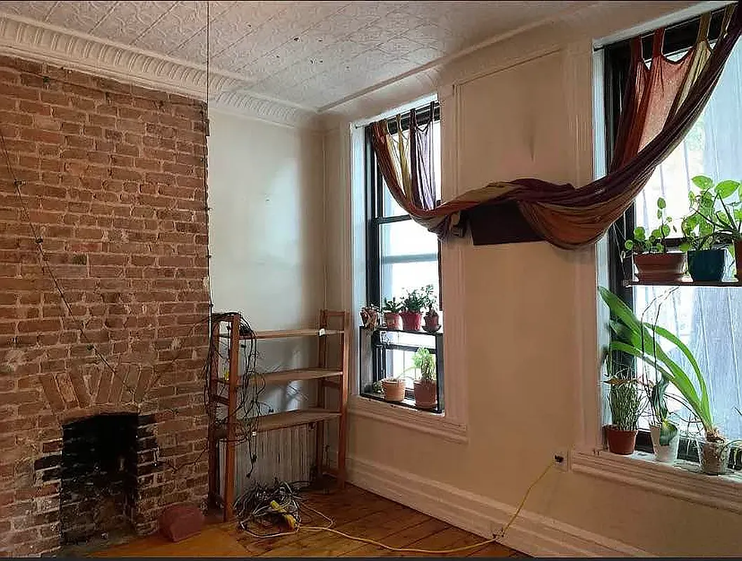 452 7th Avenue — Photo 1