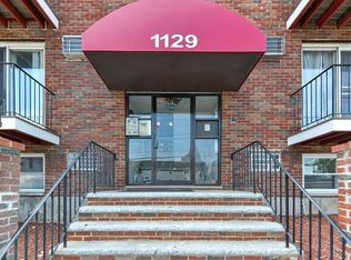 1129 N Shore Rd APT 2A, Revere, MA 02151