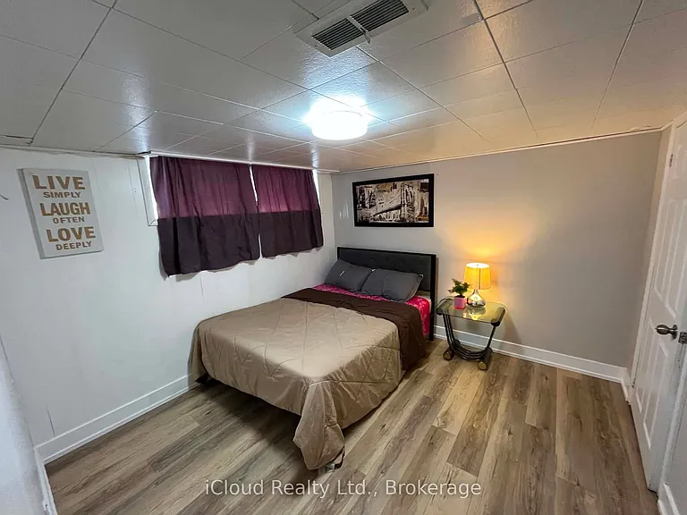 21 Warkdale Dr — Photo 4