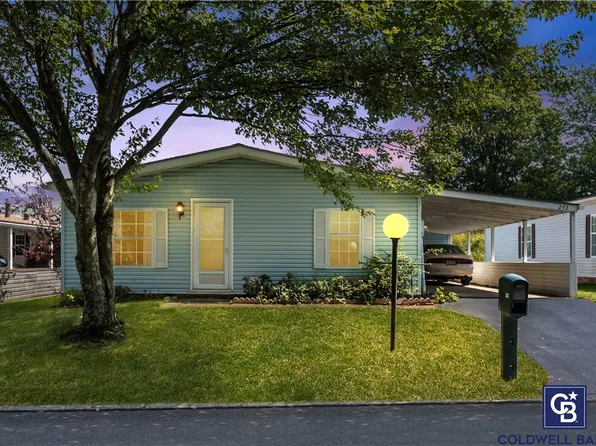 242 Ridge Ln, Murrysville, PA 15668