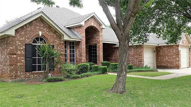 1st image of 6016 Park Ln