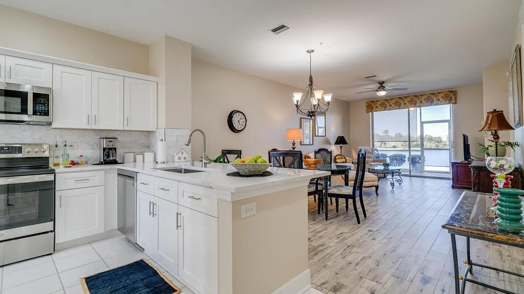17120 Bridgestone Ct, 104 — Photo 4