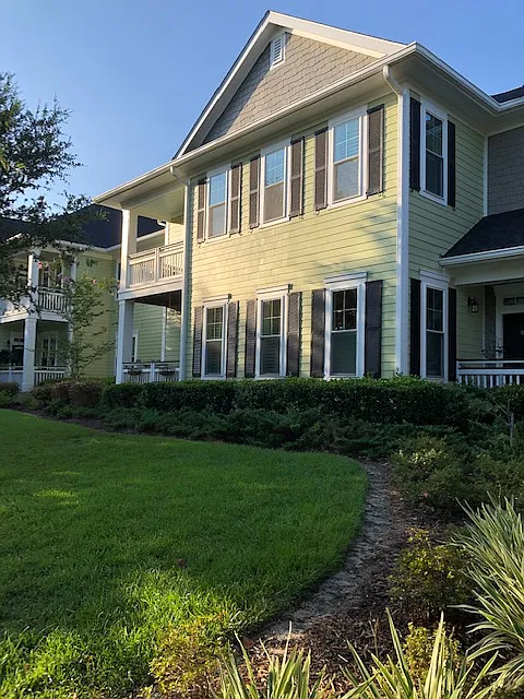 3 bed, 1275 sqft, $3,100 — Photo 3