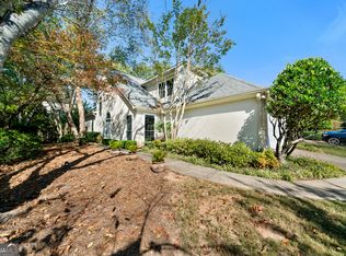 100 Sweetwater Trce, Roswell, GA 30076