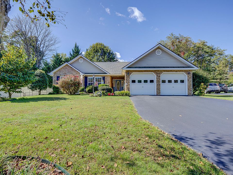 1st image of 4638 Nevis Dr