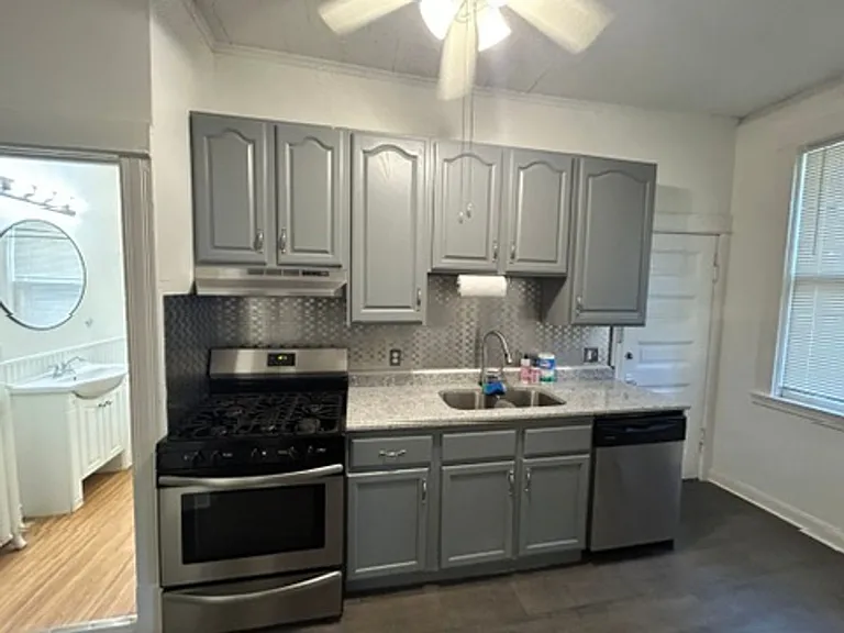 645 Grand Ave #1 — Photo 62