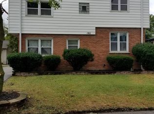 192 E Quincy St #B, Riverside, IL 60546