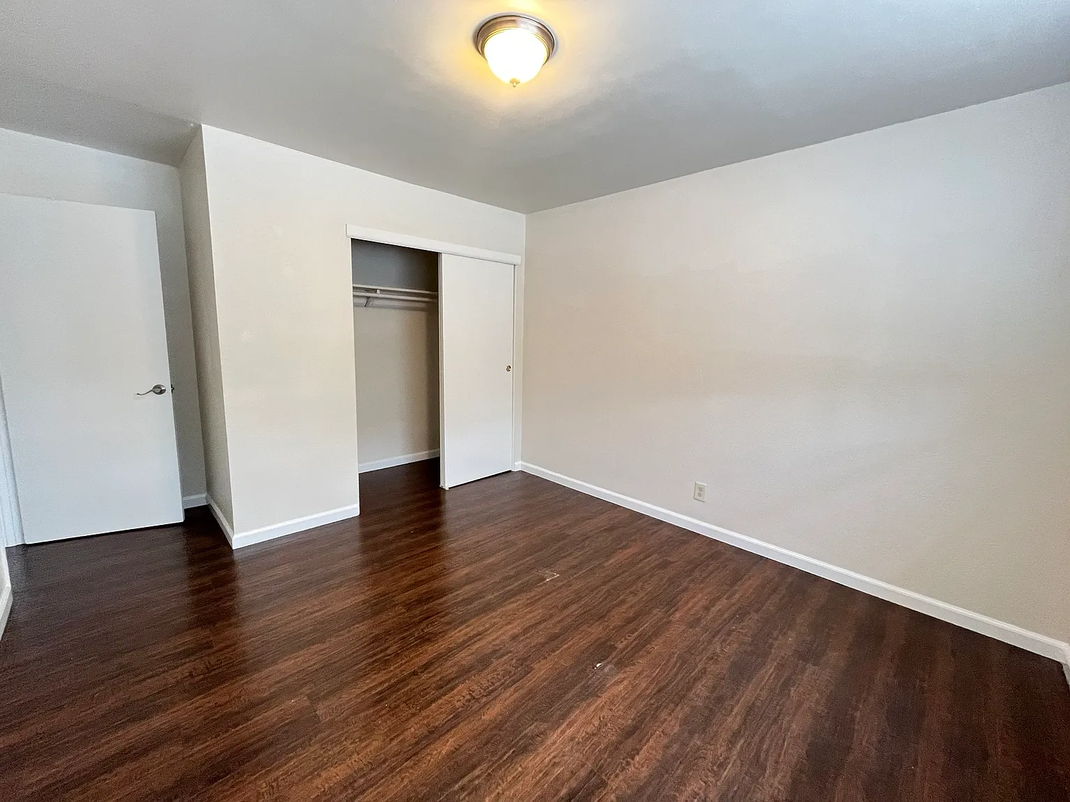 2 bed, 750 sqft, $1,850 — Photo 4