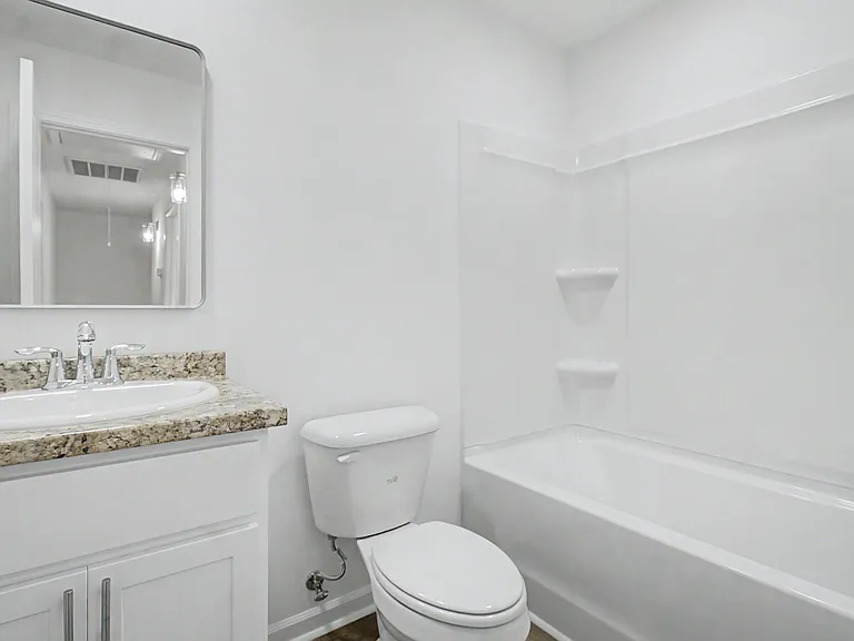 20 Frasier Ln SW #B — Photo 16