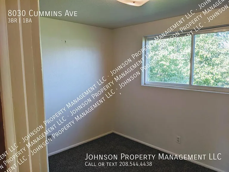 8030 W Cummins Ave — Photo 8