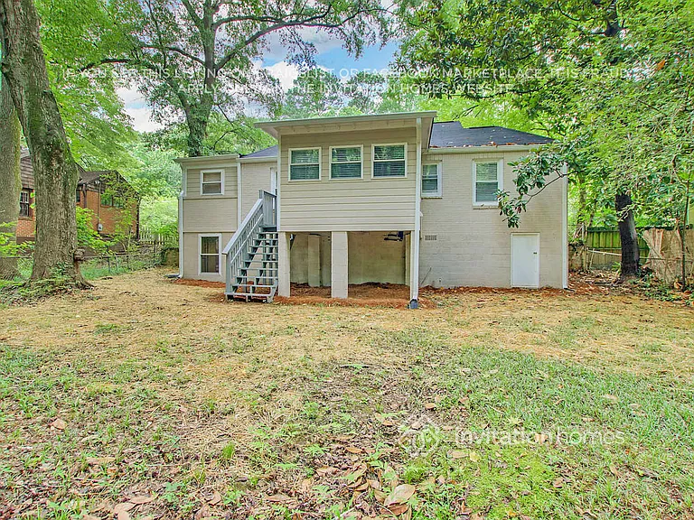 1372 E Forrest Ave — Photo 23