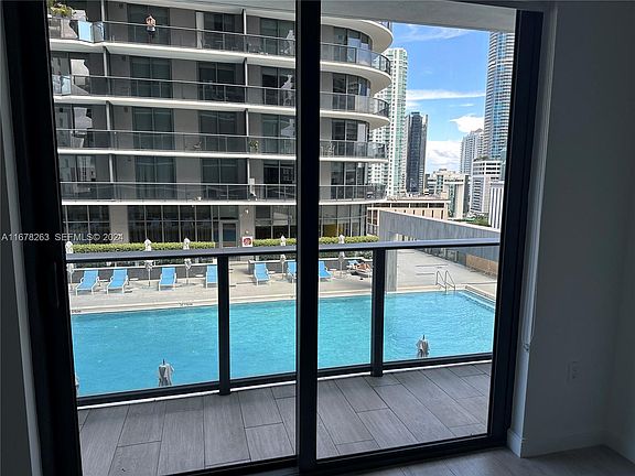 5th image of 55 SW 9th St Unit 1202