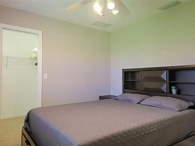 1690 Waxwing Ct — Photo 17