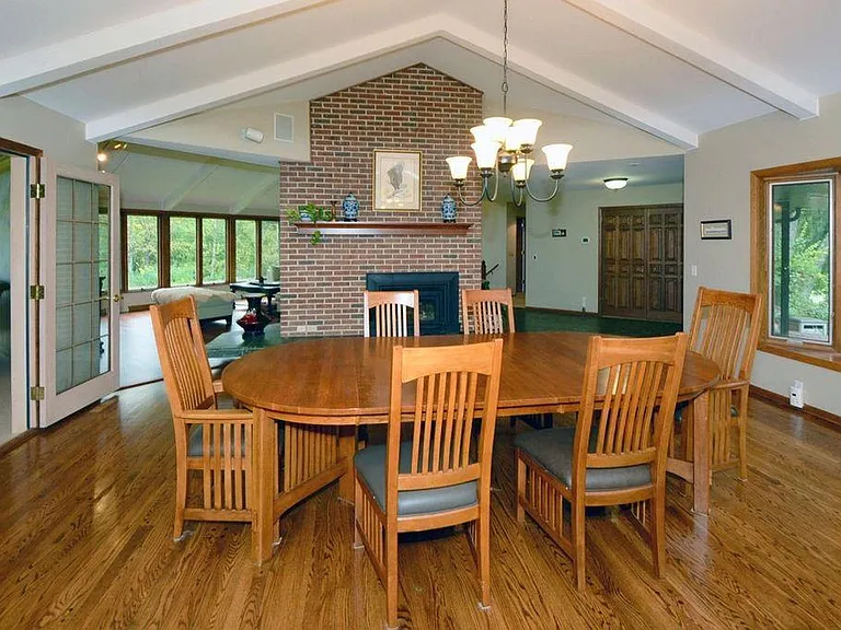 1 Raccoon Rd — Photo 9