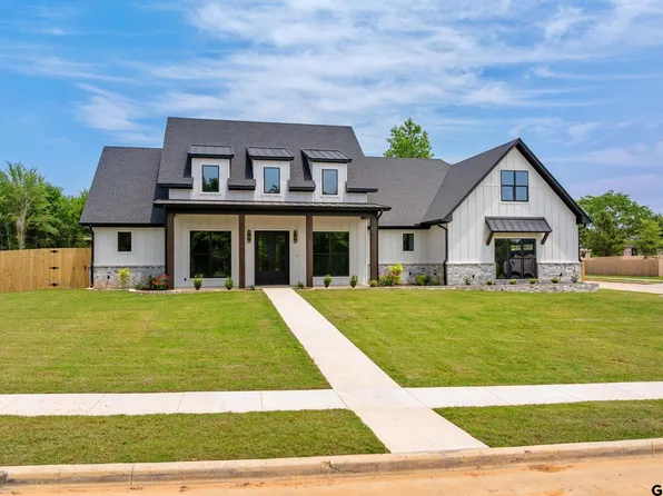 403 Ashlyn Cir, Bullard, TX 75757