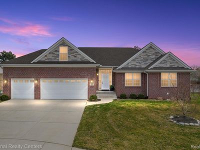 11872 Adams Ct, Livonia, MI, 48150
