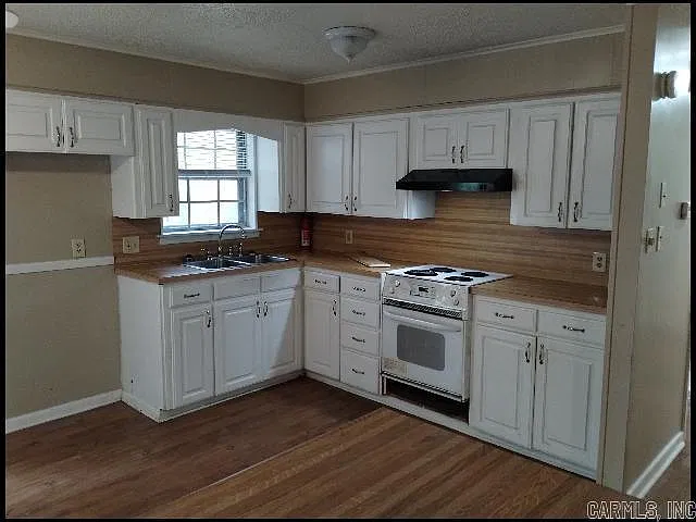 2 bed, 1.0 bath, 1000 sqft, $950 — Photo 4