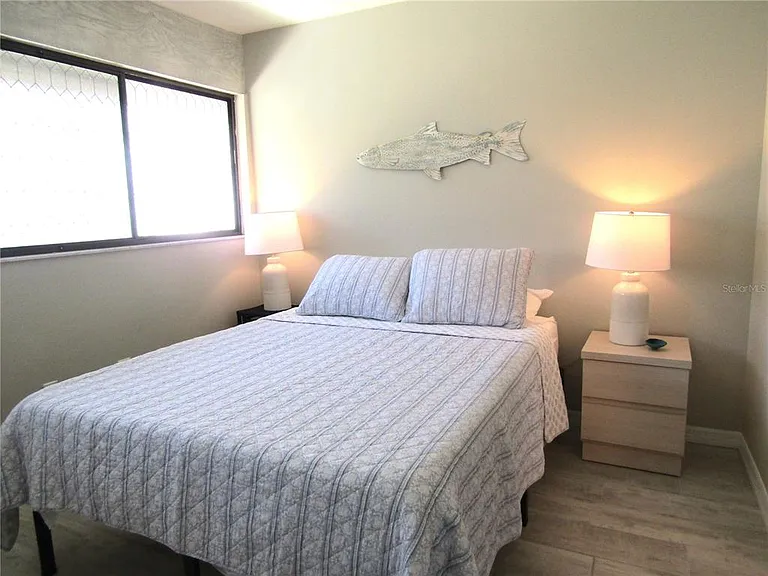3553 Longmeadow #27 — Photo 18