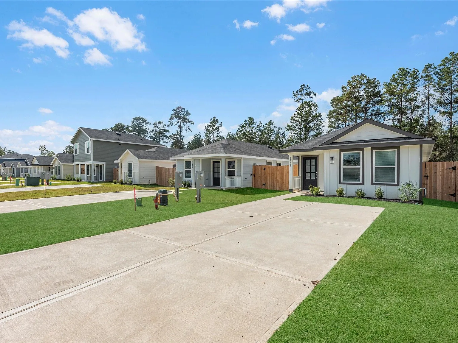 3 bed, 2.0 bath, 1023 sqft, $1,500 — Photo 3