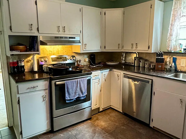 4148 Palm St — Photo 3