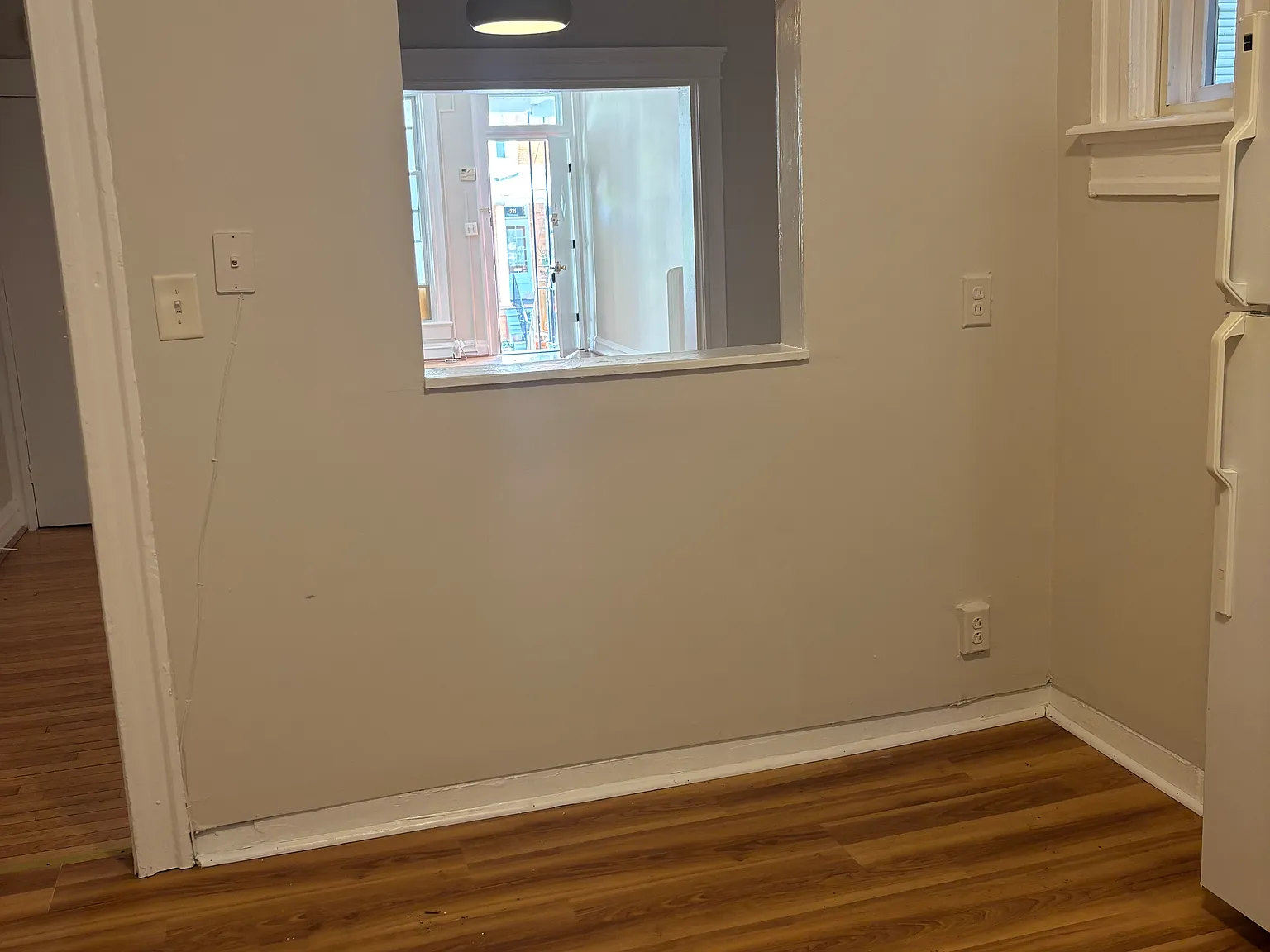 3 bed, 1244 sqft, $2,000 — Photo 3