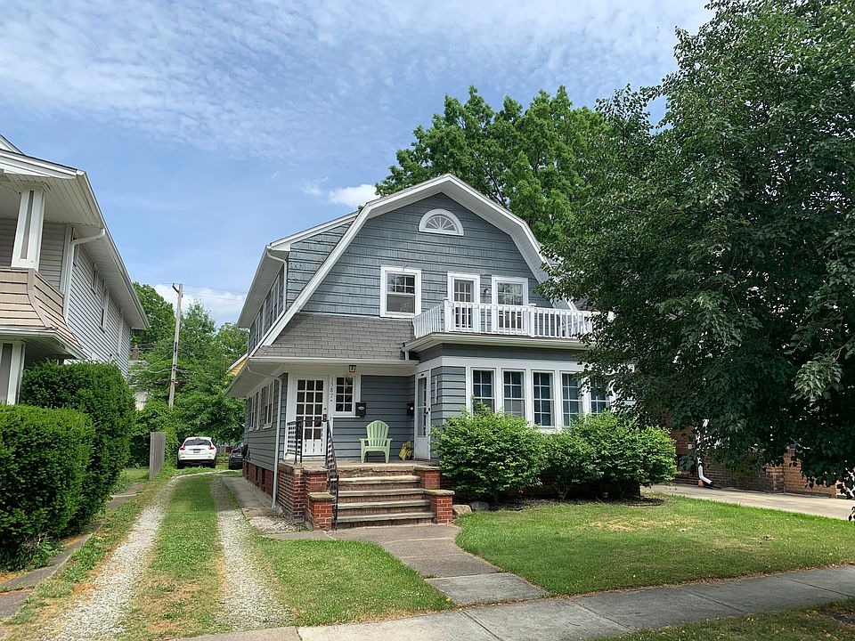 1st image of 1587 Victoria Ave