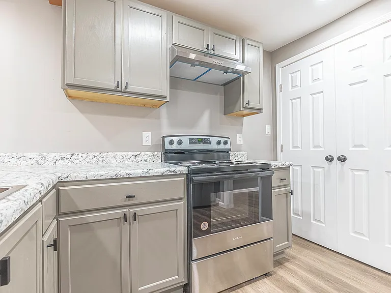 3427 Margaretta Rd — Photo 6
