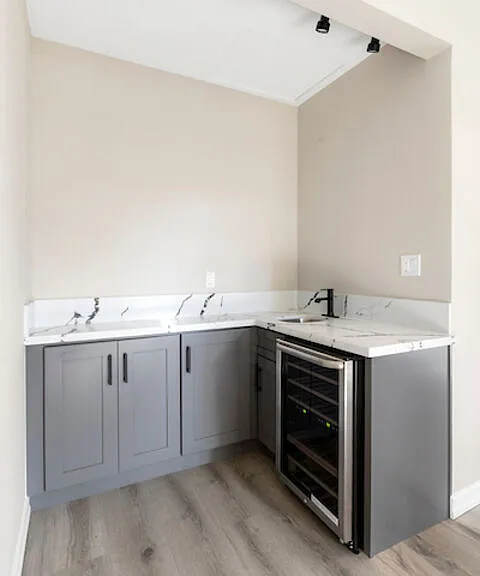 164 N Willaman Dr — Photo 7