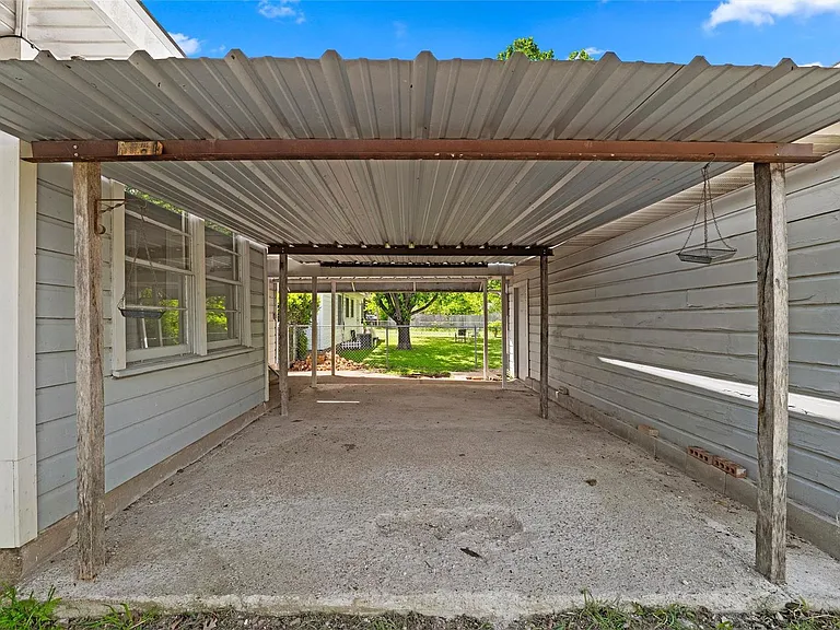 1308 Rose Ave — Photo 21