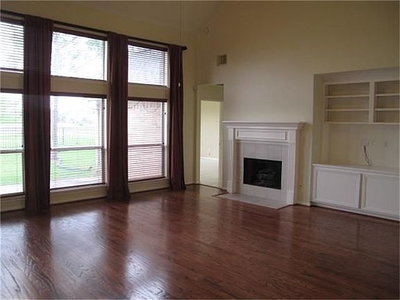 5th image of 3107 Gramercy Ct