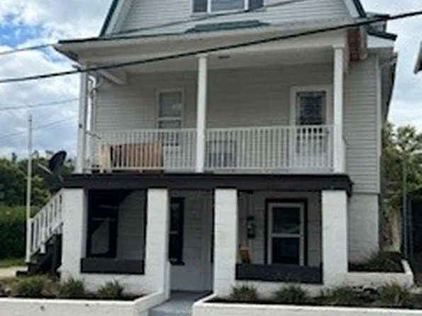18 S Hamilton Ave, Greensburg, PA 15601