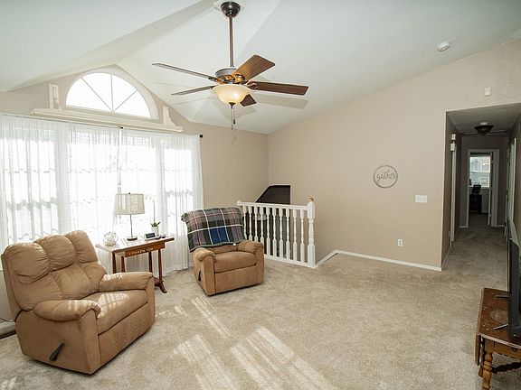 4th image of 1117 McCaskey Dr