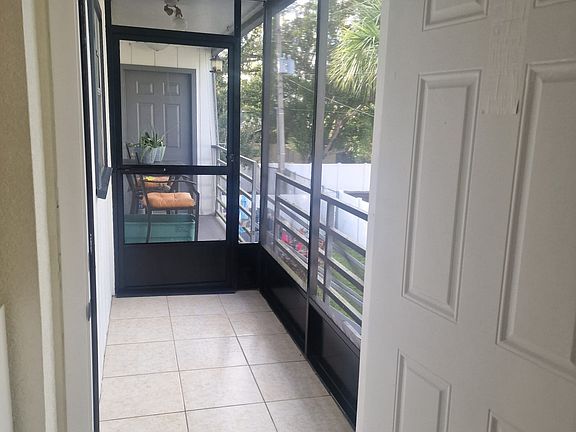 4th image of 1000 S Semoran Blvd APT 818