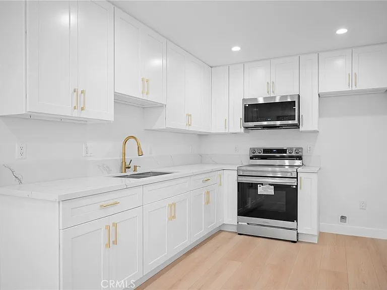 6235 Banner Ave #1/4 — Photo 8
