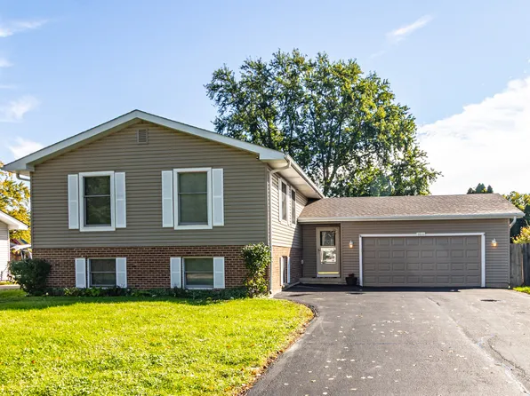 103 Hickory Dr, Lindenhurst, IL 60046