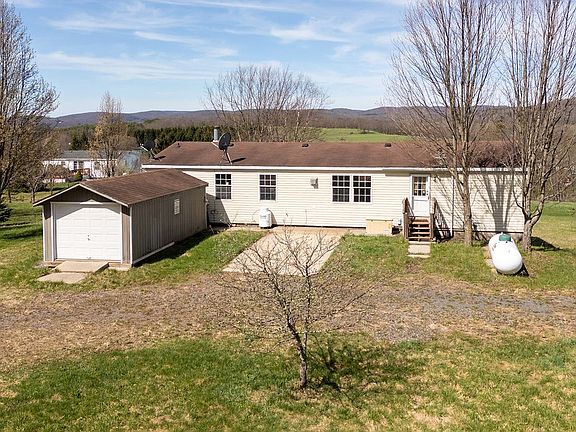 4th image of 2232 Foote Hollow Rd