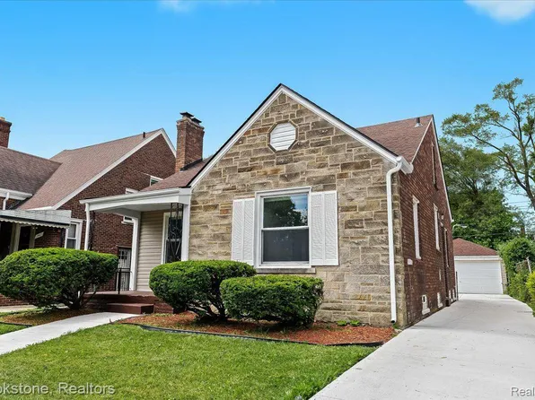 18439 Snowden St, Detroit, MI 48235