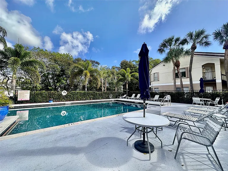 815 W Boynton Beach Blvd #11202 — Photo 20