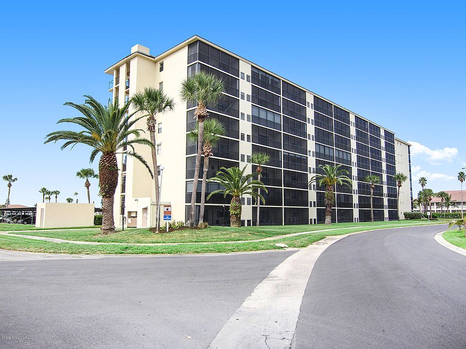 1st image of 520 Palm Springs Blvd APT 406