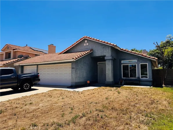 1899 Harbor Dr, Hemet, CA 92545