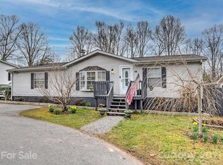107 Liberty Rd, Candler, NC 28715