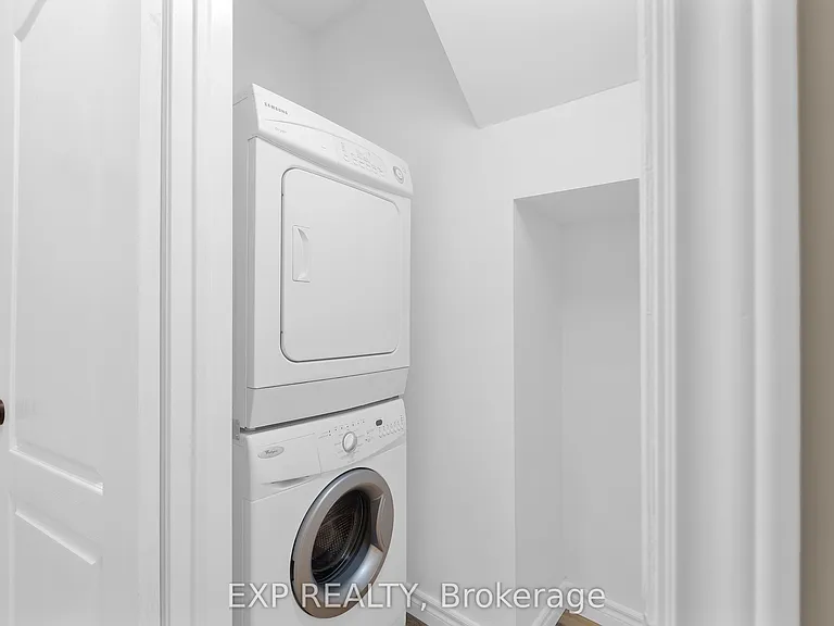 165 Main St #1 — Photo 9