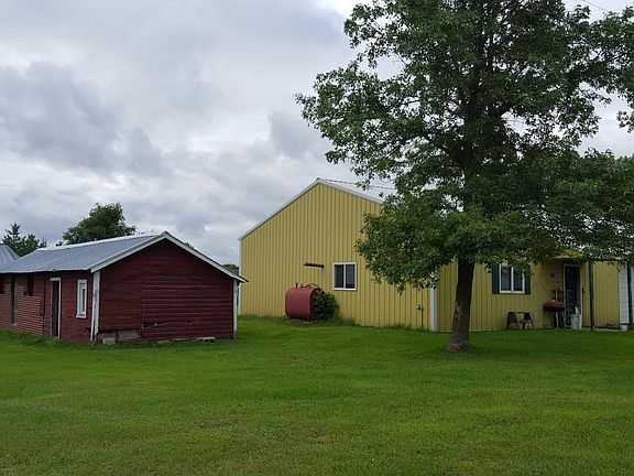 3rd image of 56799 County Highway 40