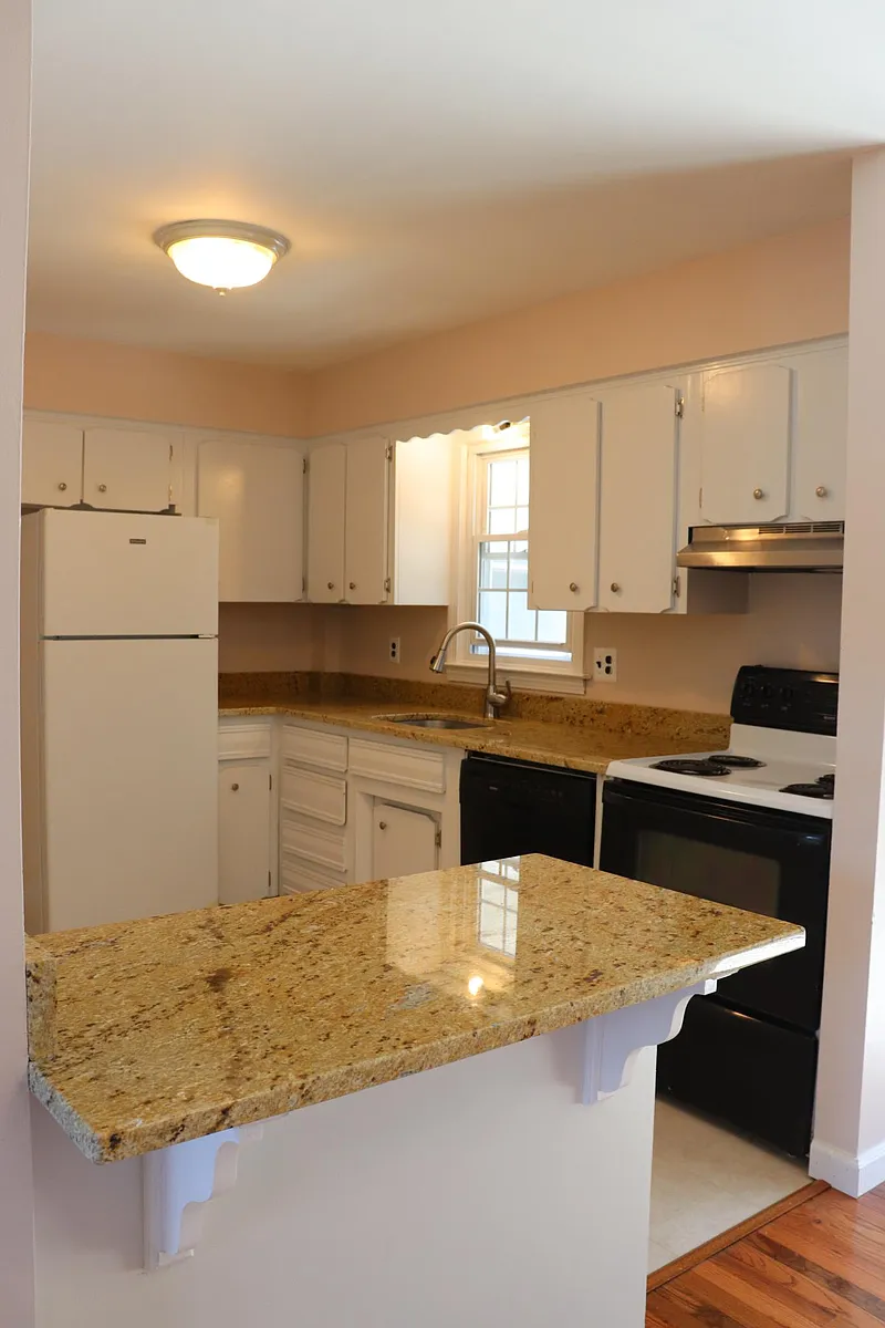Building Photo - 44 Whittlesey Dr #44