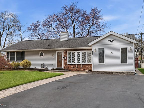 2nd image of 802 Eldridge Rd