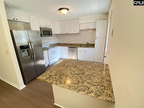 2nd image of 1400 Cactus Ave