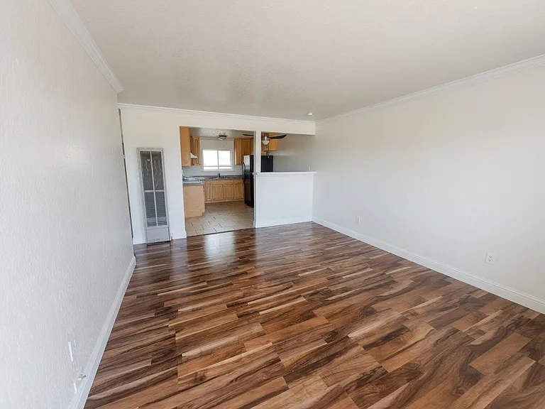 640 S 2nd St #3 — Photo 5